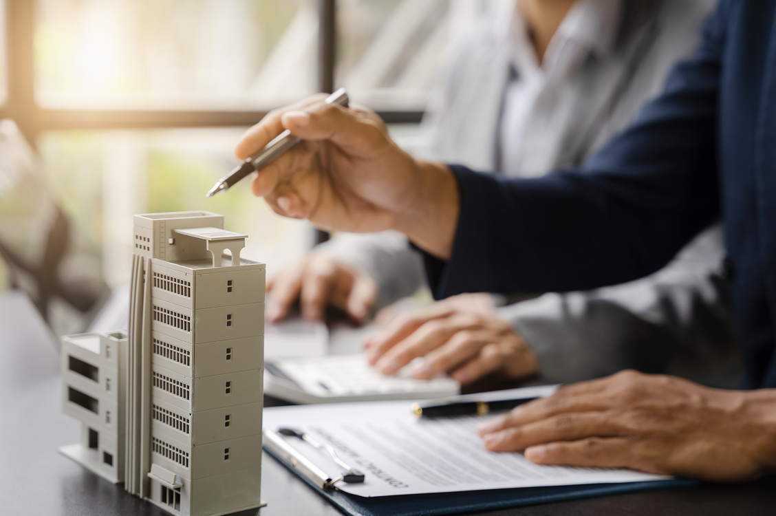 収益不動産の保有・運営